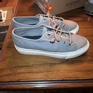 Sperry top siders